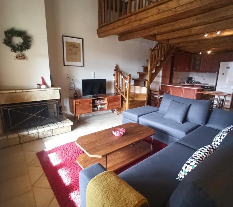 Photo of Livingroom in Egira
