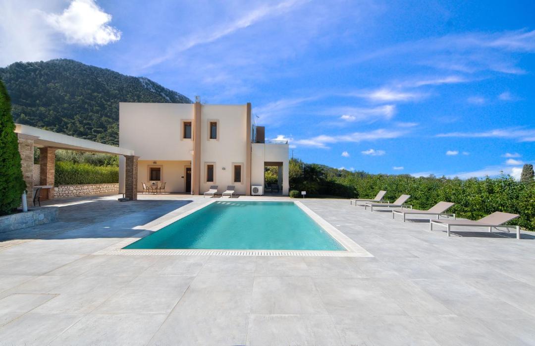 Photo of Outdoor in Salakos