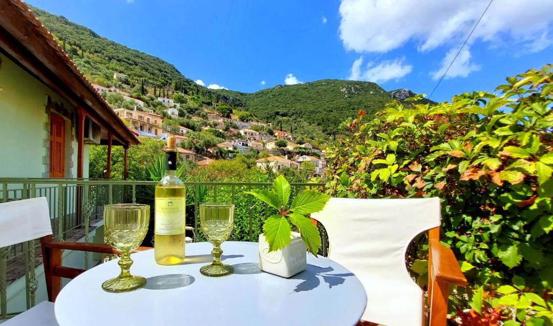 Photo of Patio Balcony in Aetos