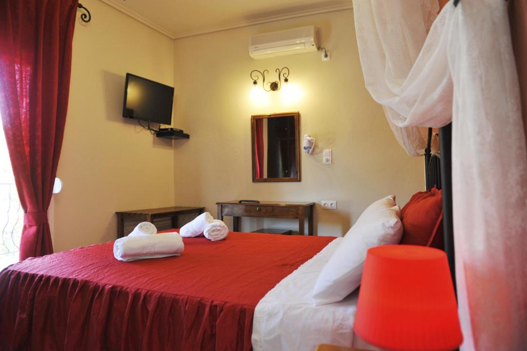 Photo of Bedroom in Troulos