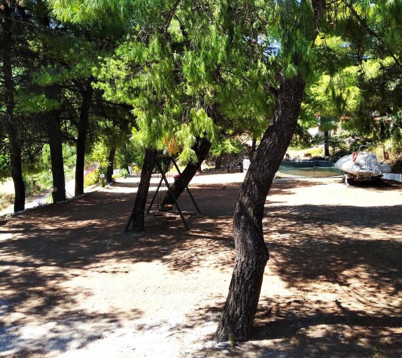 Photo of Others in Limnionas
