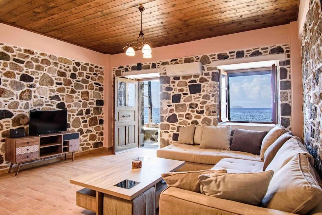 Photo of Livingroom in Mandraki