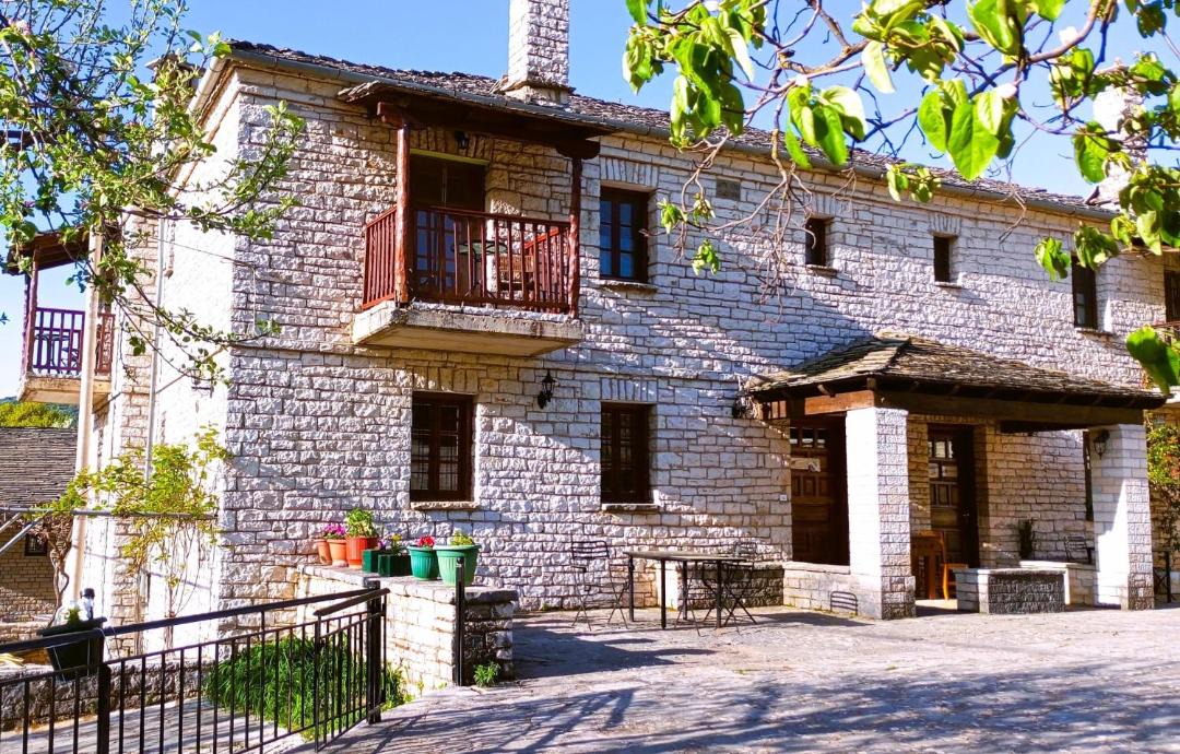Photo of Buildings in Ano Pedina