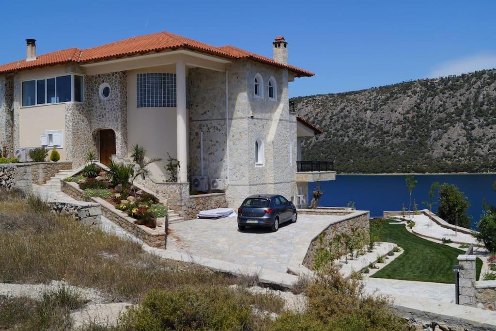 Photo of Others in Limni Vouliagmenis