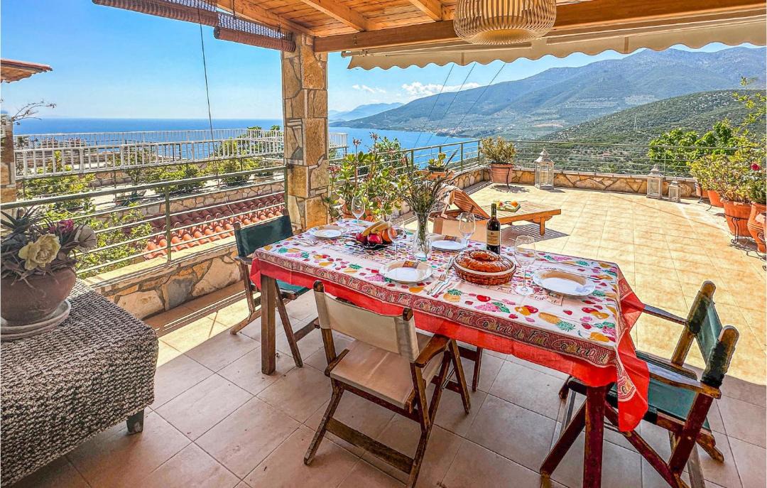 Photo of Patio Balcony in Lerna