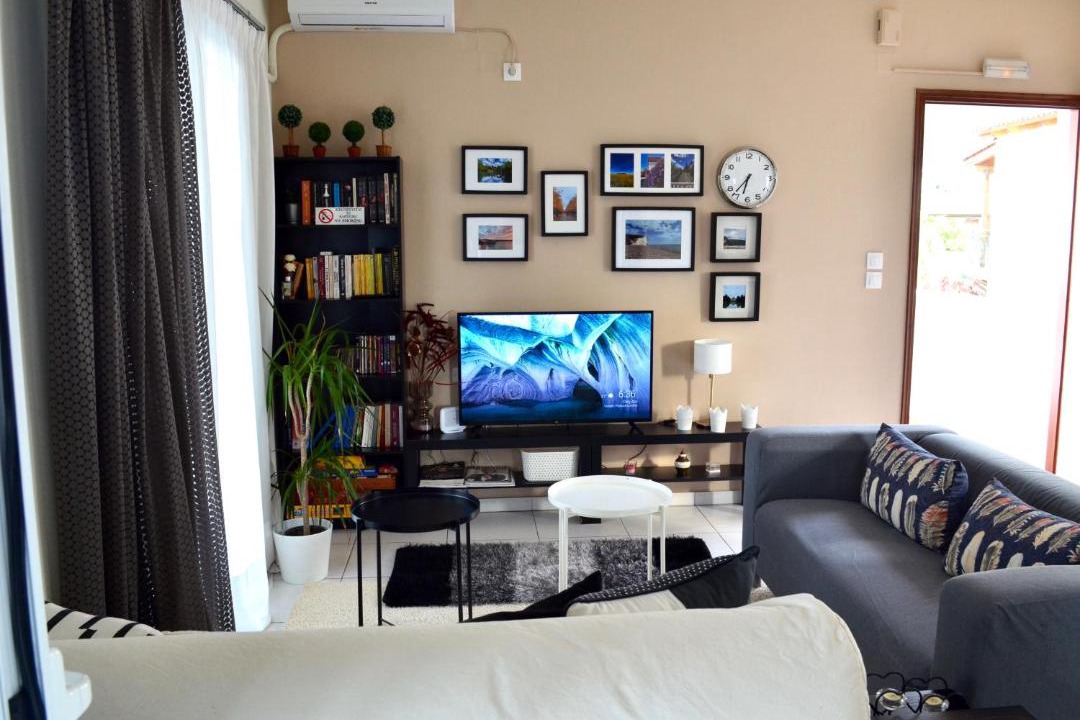 Photo of Livingroom in Kamena Vourla