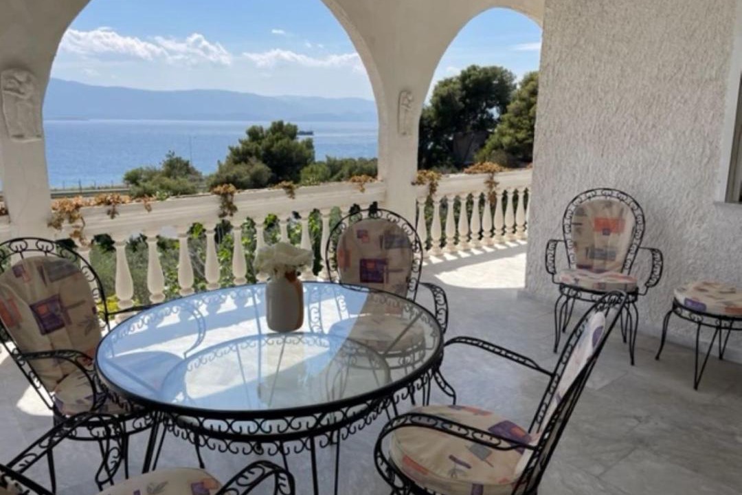 Photo of Patio Balcony in Katakali