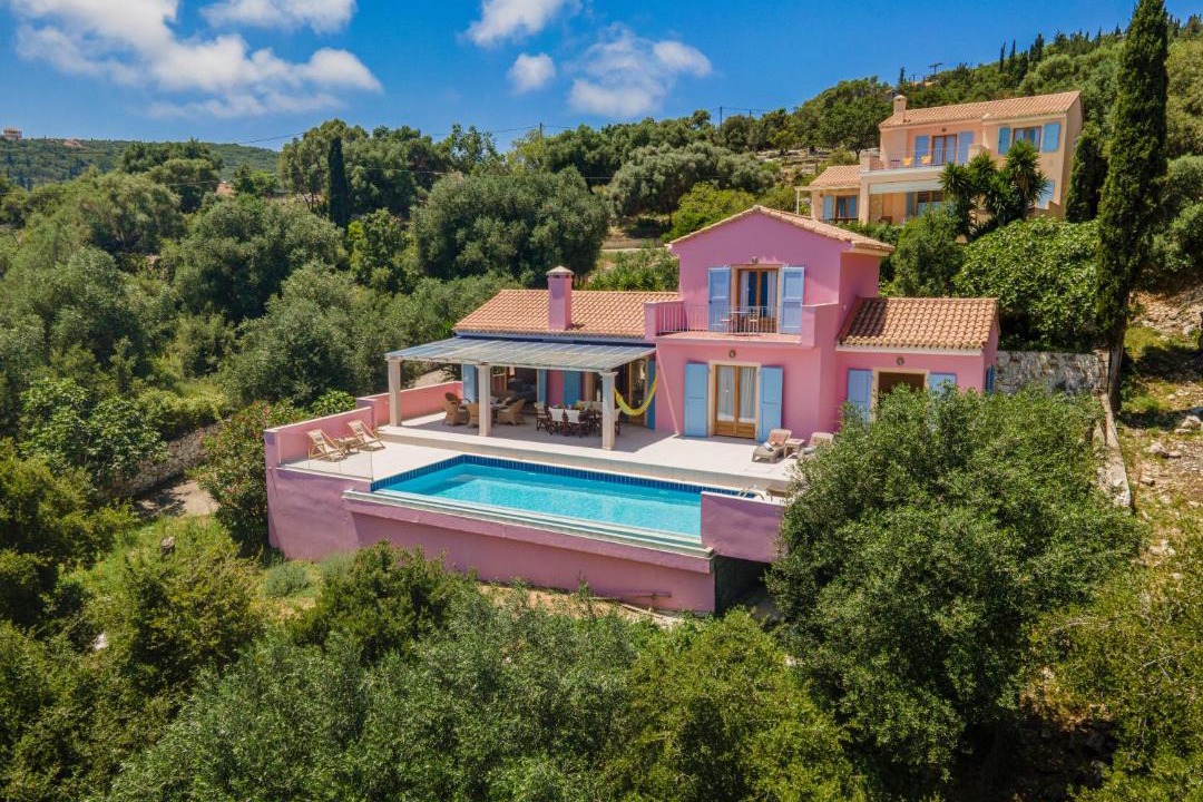 Photo of Outdoor in Tselendata
