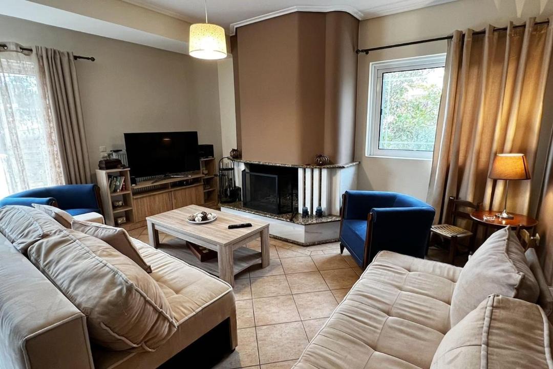 Photo of Livingroom in Oropos