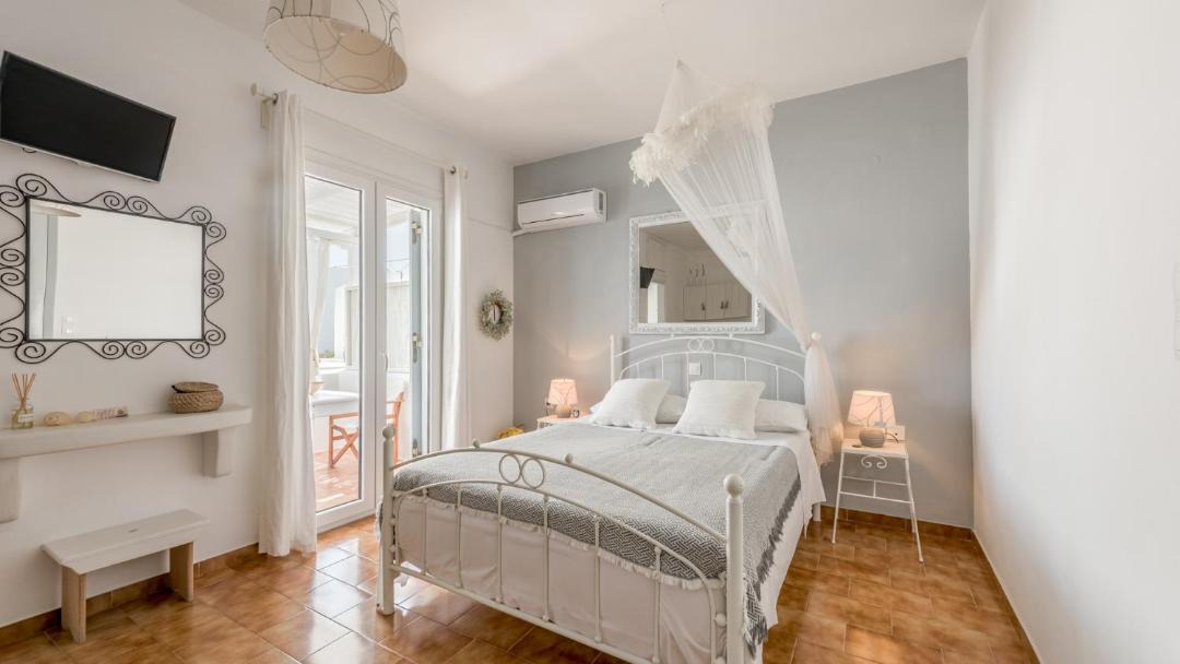 Photo of Bedroom in Apollonia