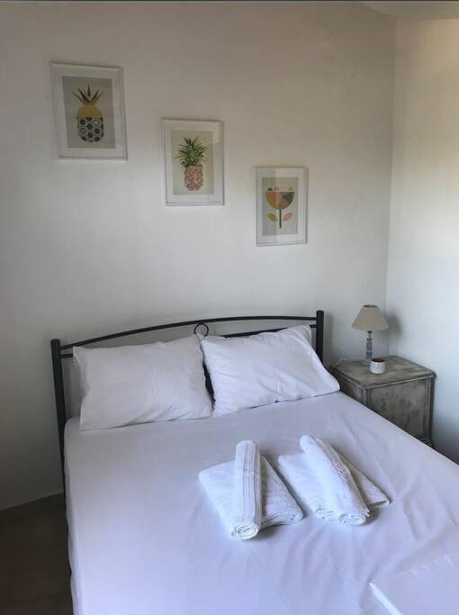Photo of Bedroom in Katakolo