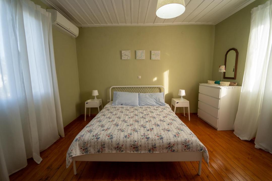 Photo of Bedroom in Karavomylos