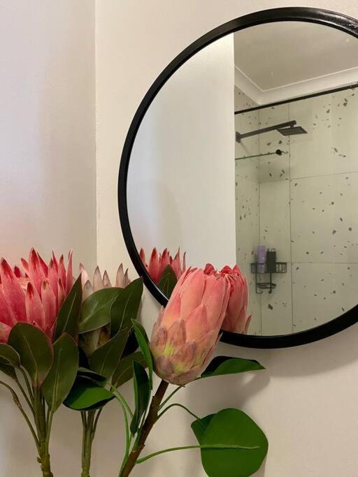 Photo of Others in Strand