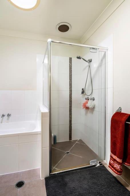 Photo of Bathroom in Kippa-Ring