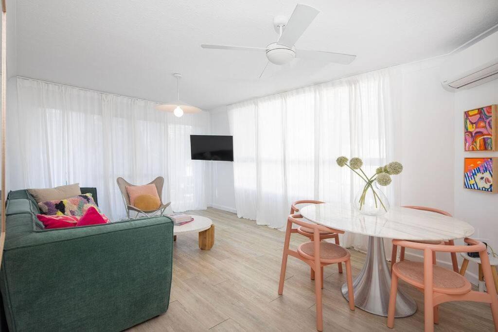 Photo of Livingroom in Broadbeach