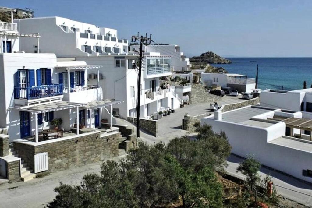 Photo of Buildings in Platis Gialos