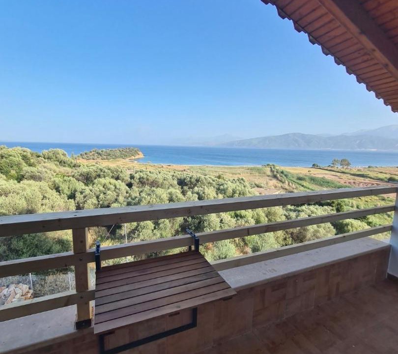 Photo of Patio Balcony in Terpsithea