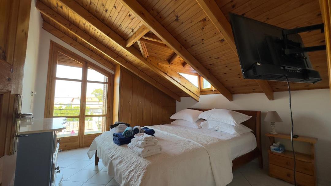 Photo of Bedroom in Kato Diminio