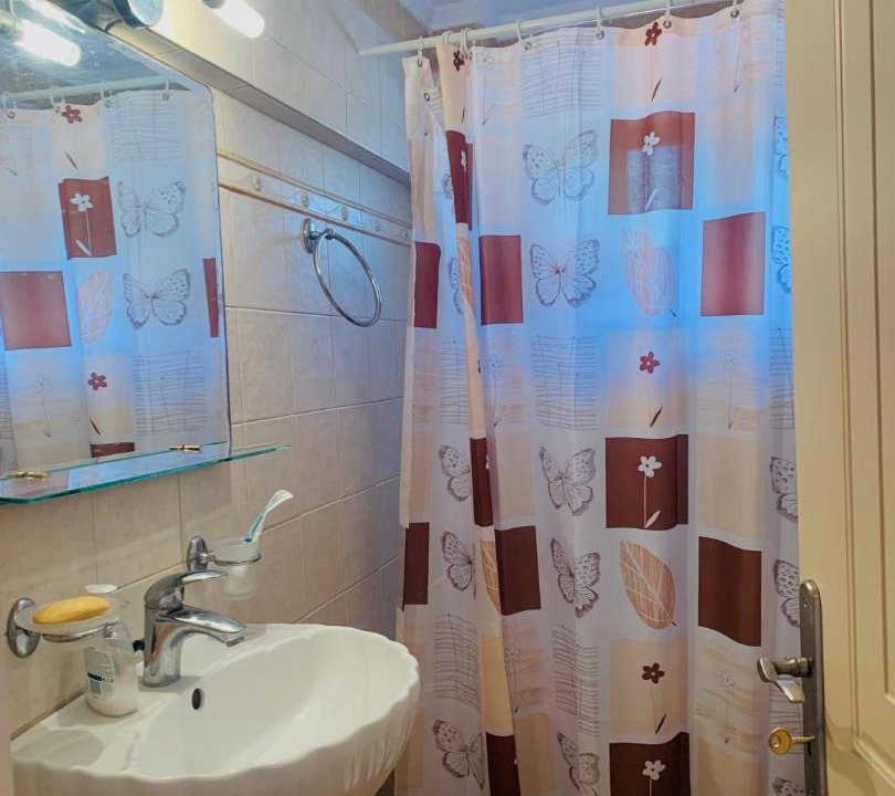 Photo of Bathroom in Paravola