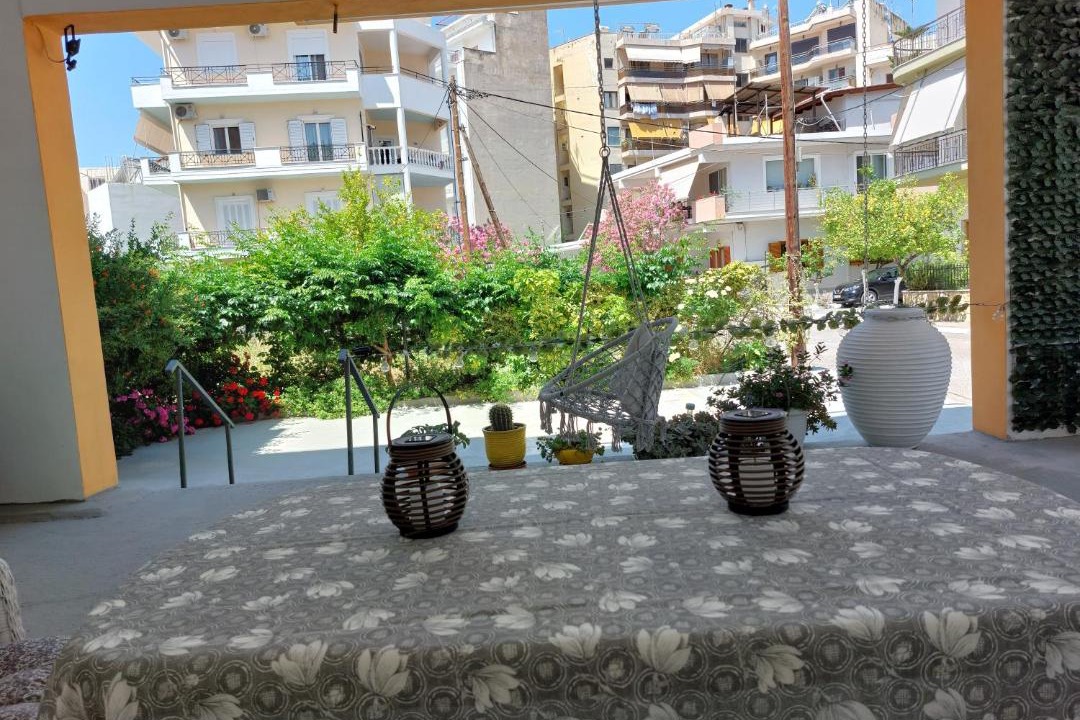 Photo of Buildings in Itea