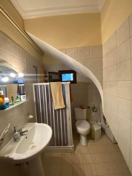 Photo of Bathroom in Pella Region