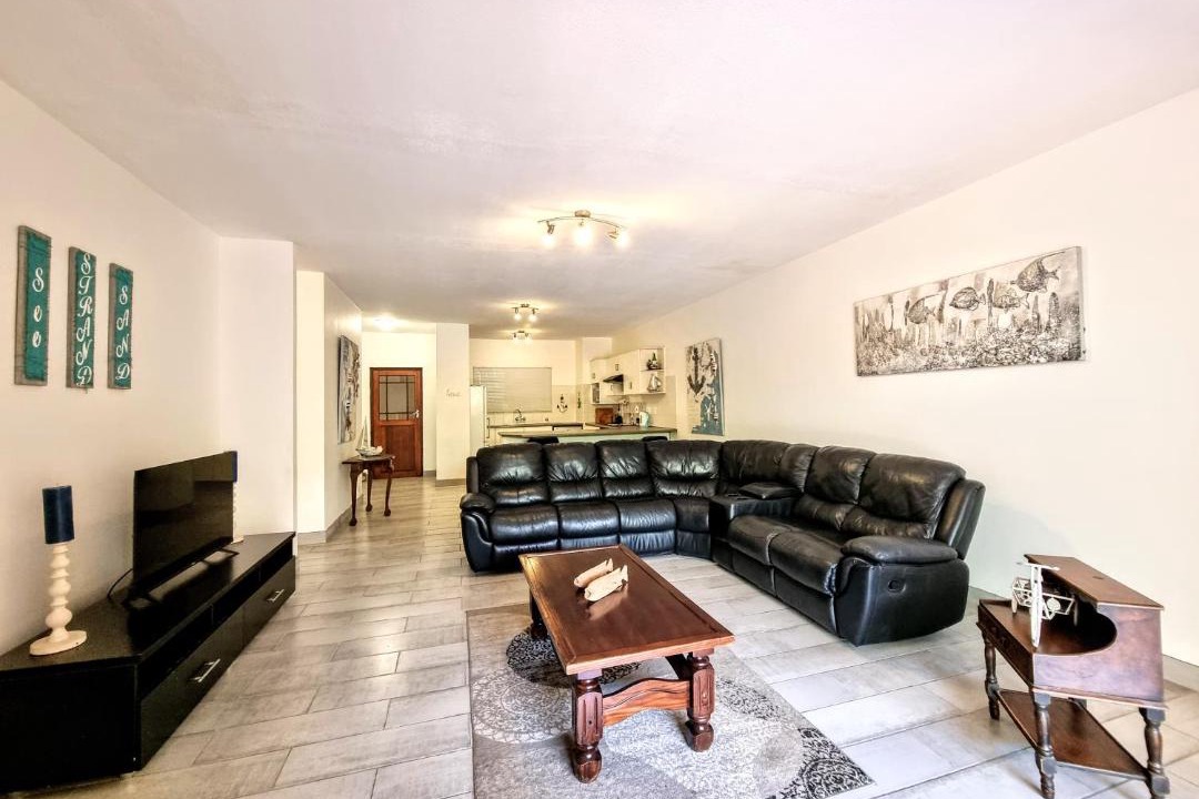 Photo of Livingroom in Umhlali Beach