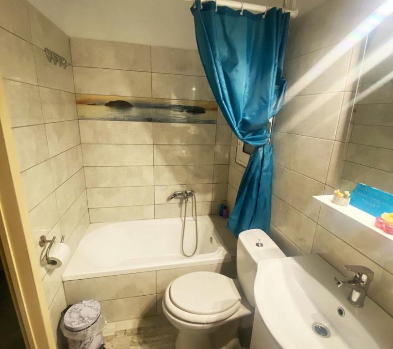 Photo of Bathroom in Kineta