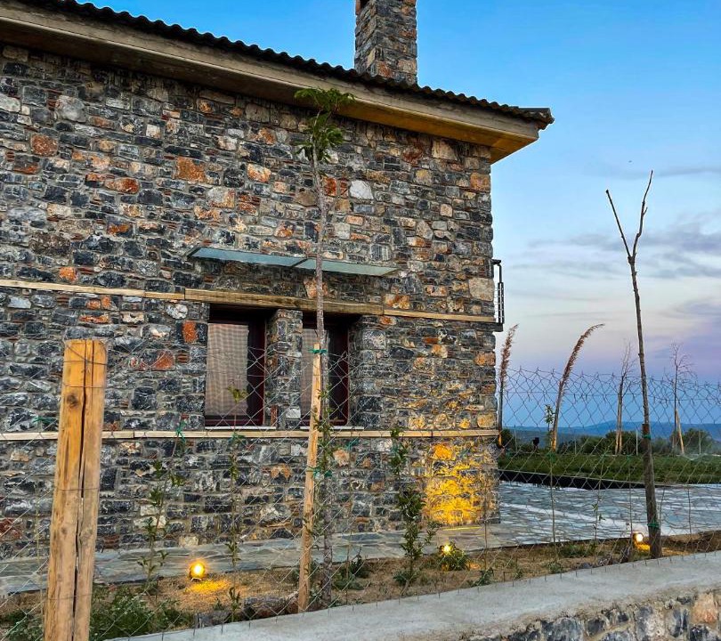 Photo of Buildings in Kymi-Aliveri