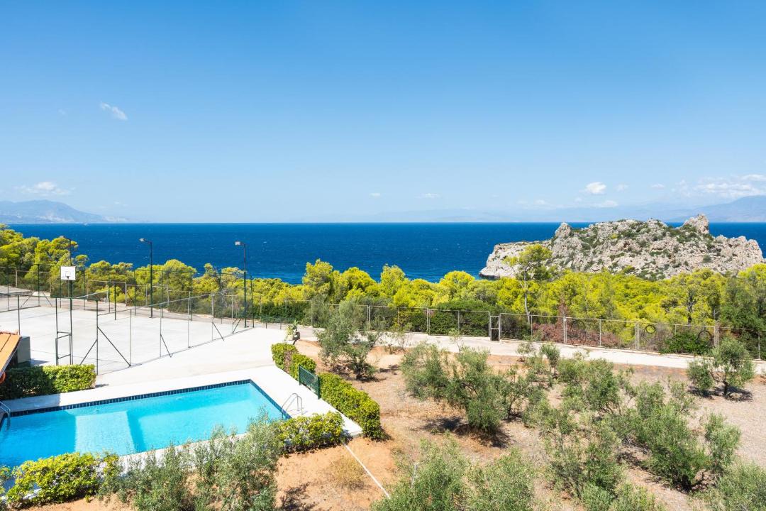 Photo of Others in Loutraki-Agioi Theodoroi