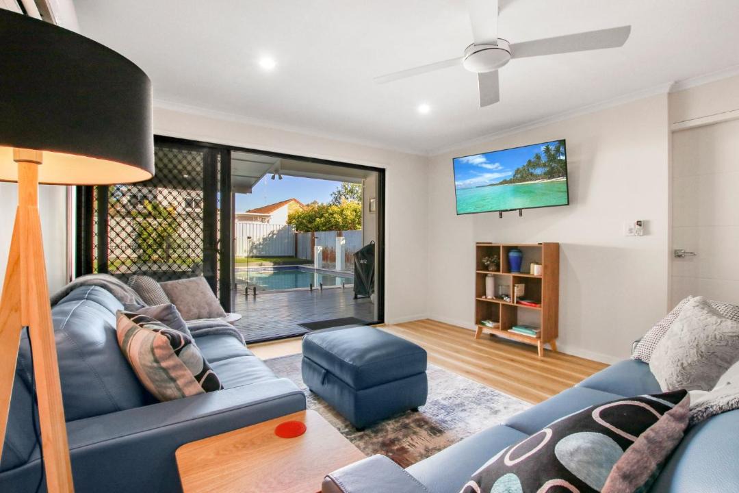 Photo of Livingroom in Moffat Beach