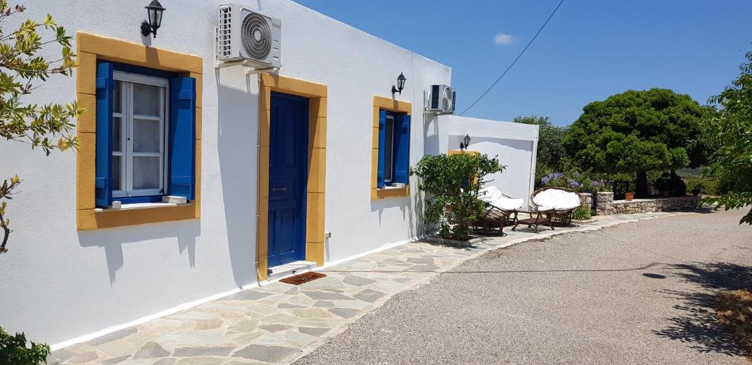 Photo of Buildings in Kithira