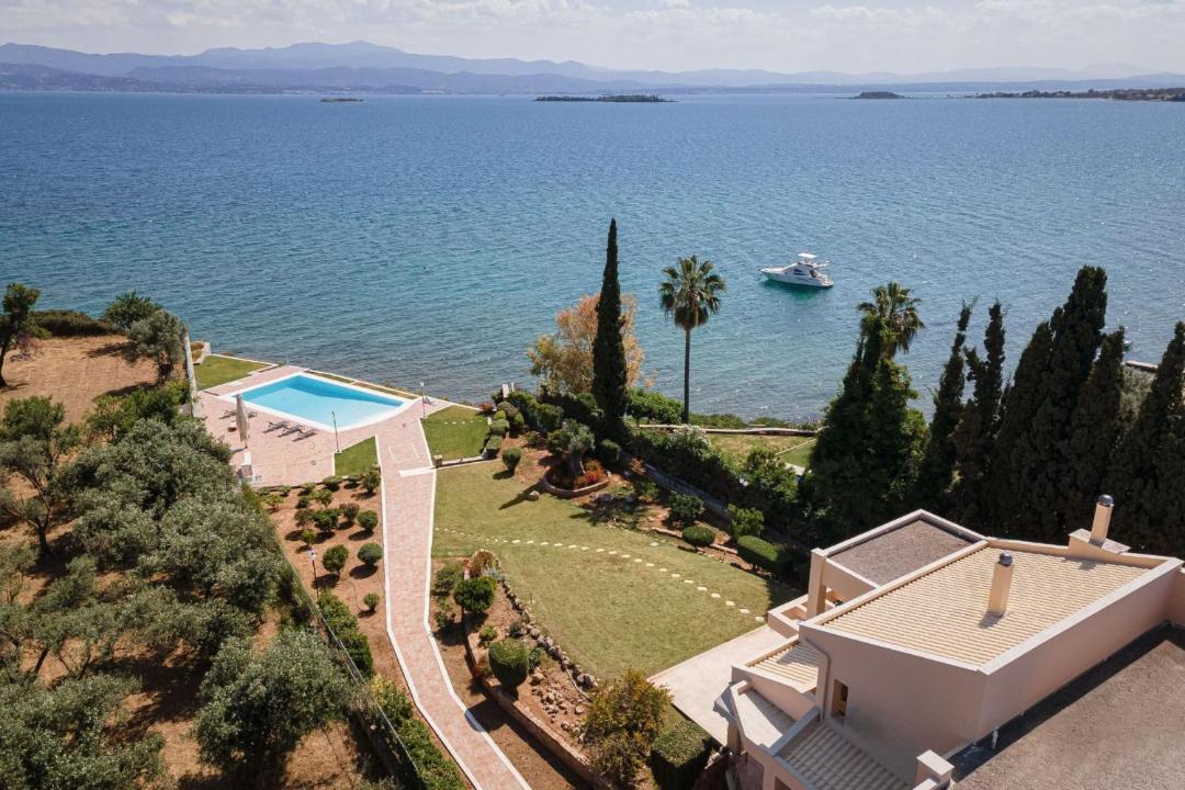 Photo of Others in Eretria