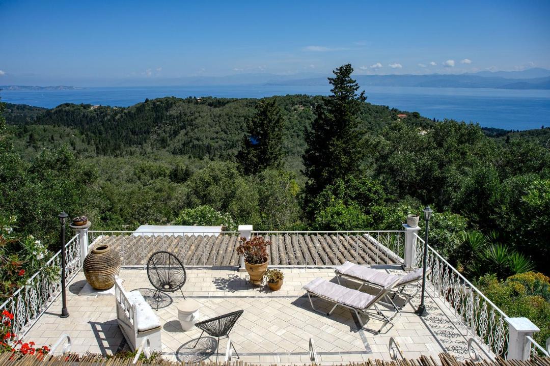 Photo of Others in Paxos