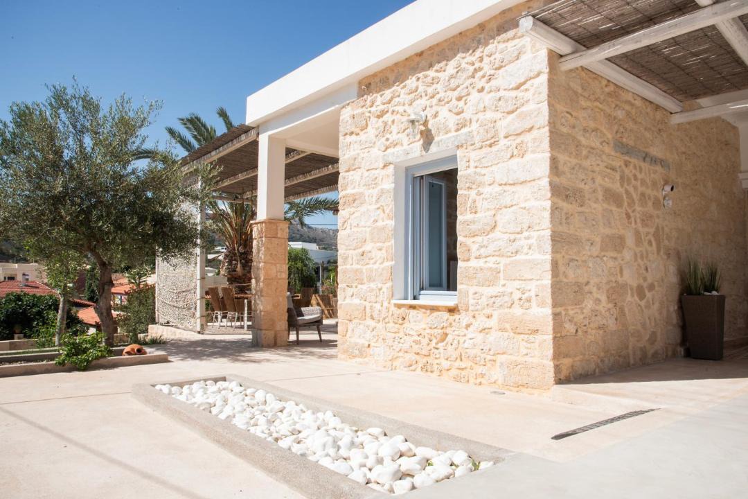 Photo of Buildings in Souvala