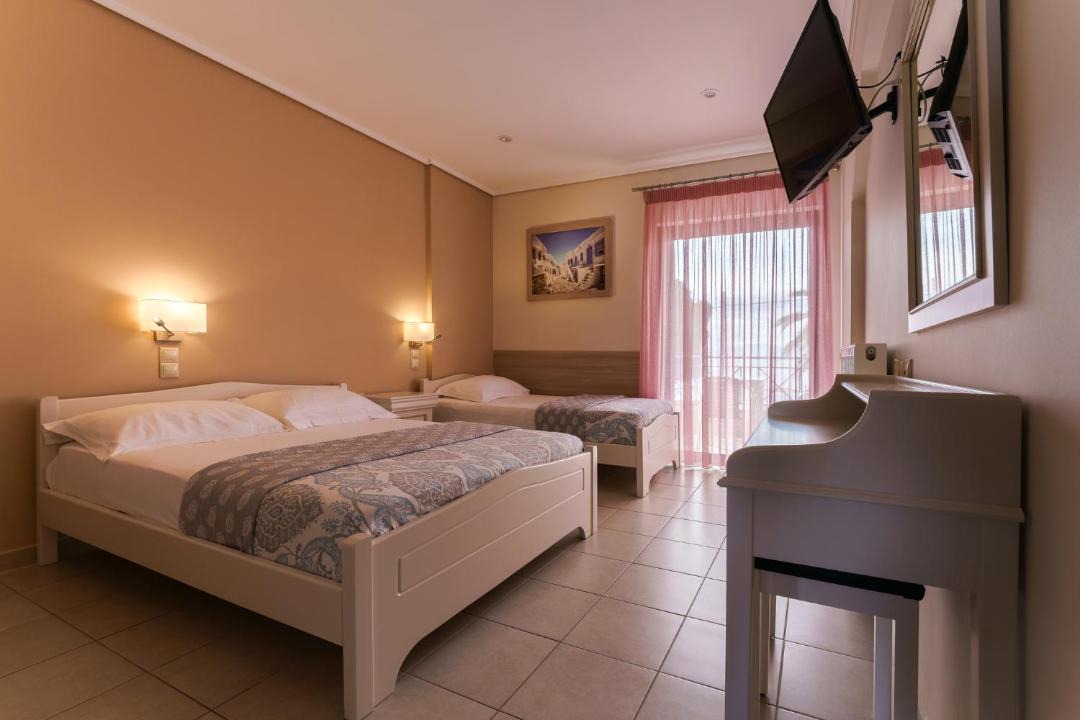 Photo of Bedroom in Sarakiniko