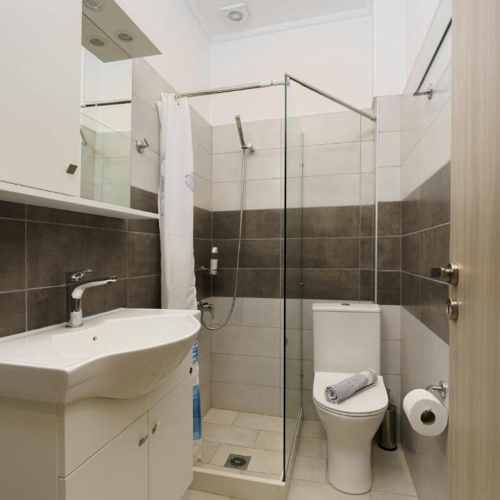 Photo of Bathroom in Sarakiniko