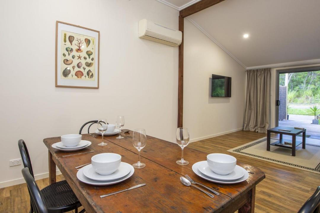 Photo of Livingroom in Picnic Bay