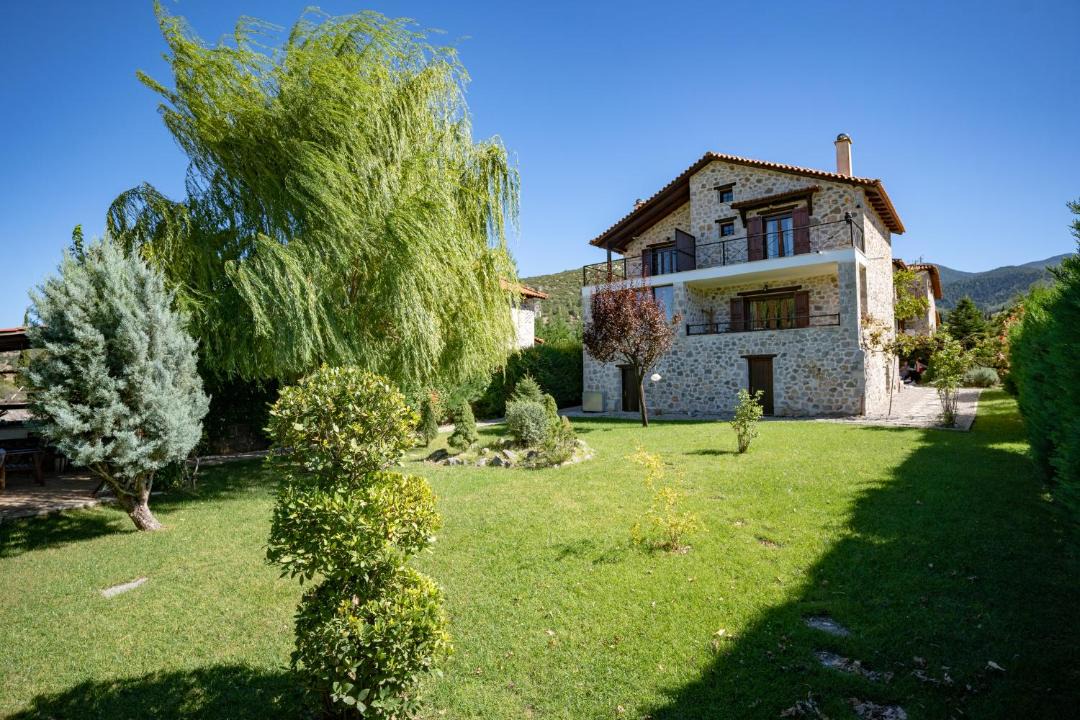 Photo of Buildings in Kefalochori