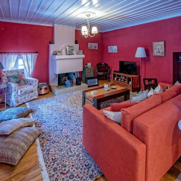 Photo of Livingroom in Dikoryfo