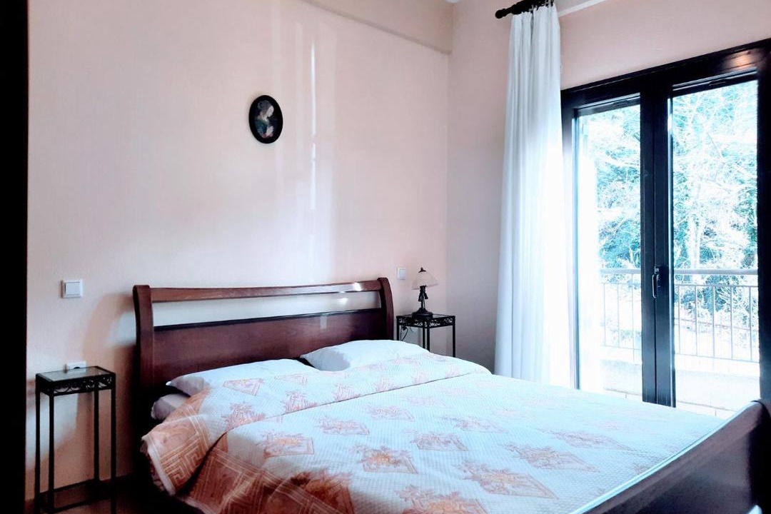 Photo of Bedroom in Elati