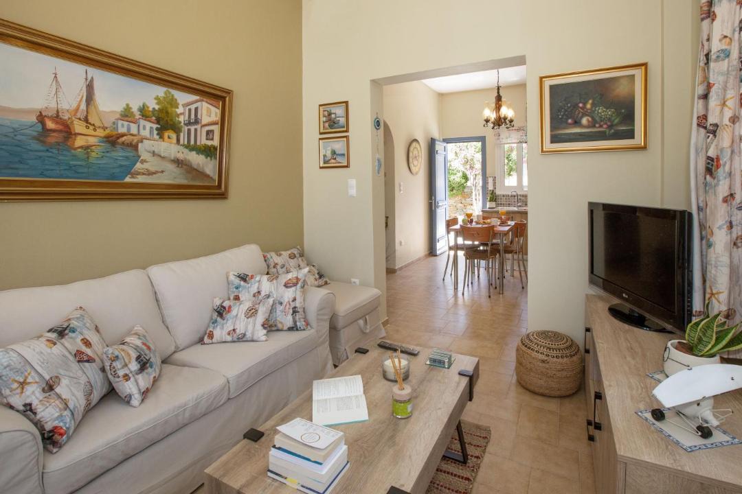Photo of Livingroom in Gavrio