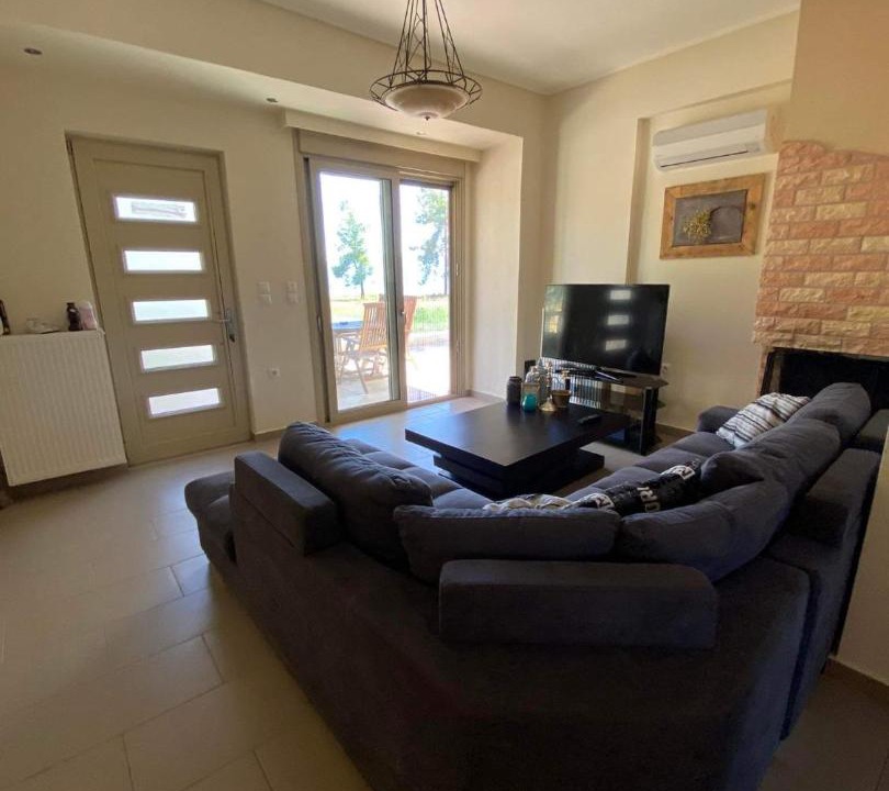 Photo of Livingroom in Molos-Agios Konstantinos