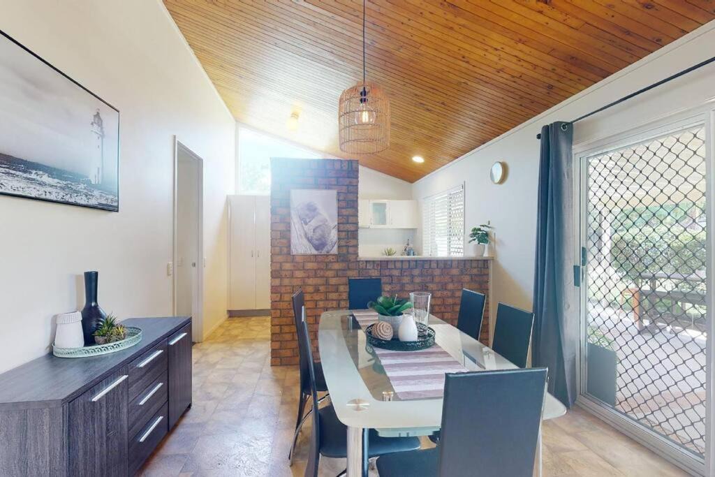 Photo of Livingroom in Caboolture