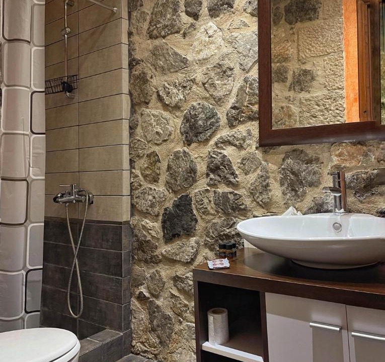 Photo of Bathroom in Polidrosos