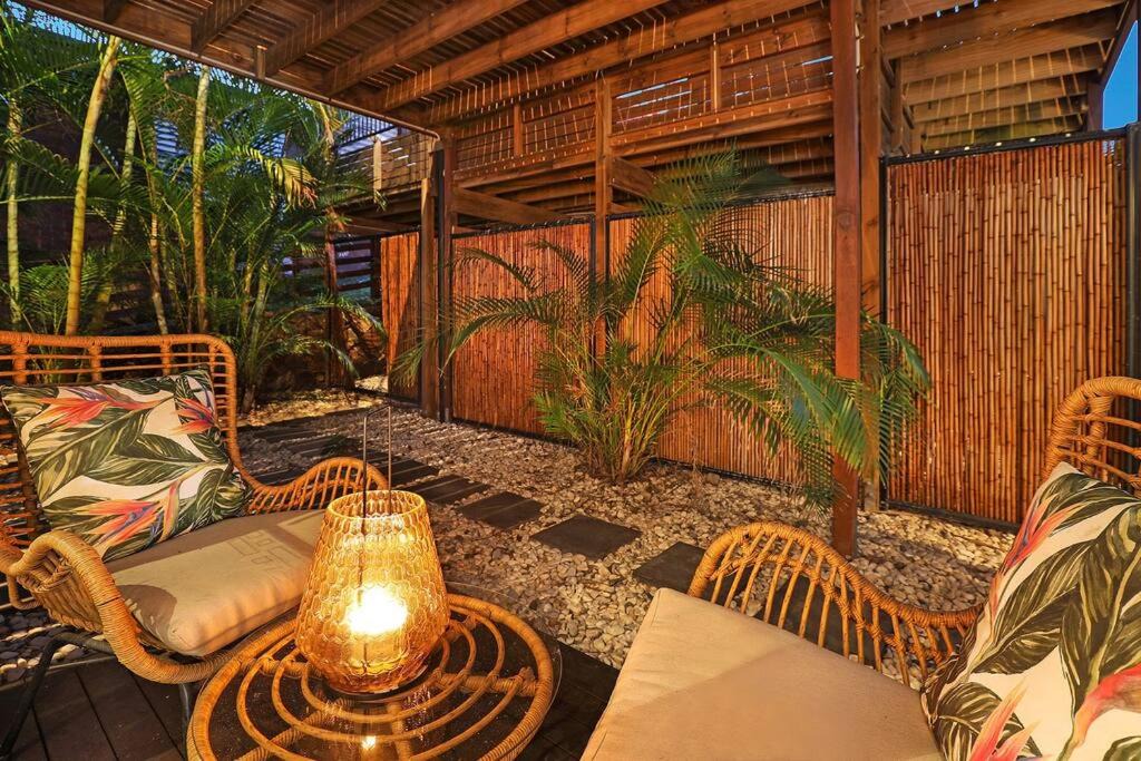 Photo of Patio Balcony in Alexandra Headland