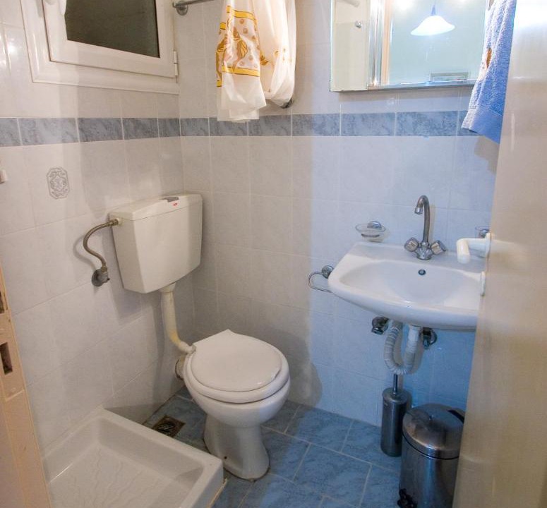 Photo of Bathroom in Loutra Edipsou
