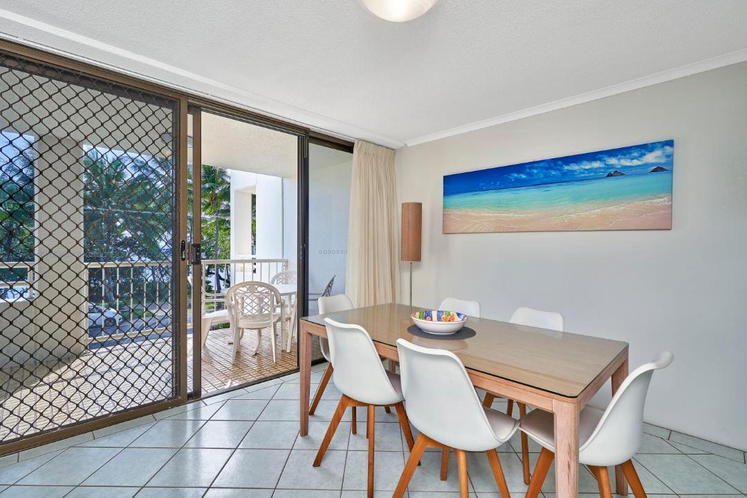 Photo of Livingroom in Clifton Beach
