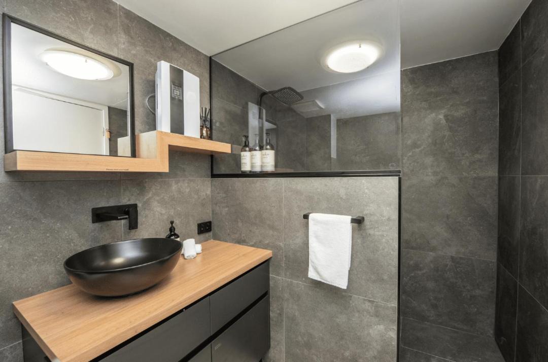 Photo of Bathroom in Nelly Bay