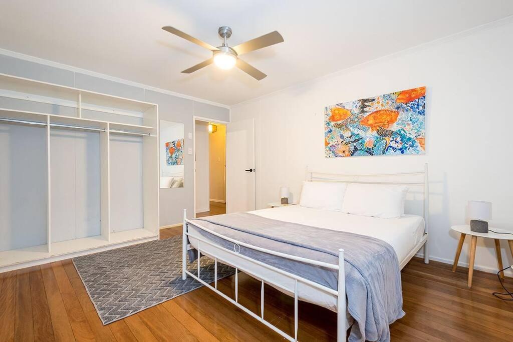 Photo of Bedroom in Burleigh Heads