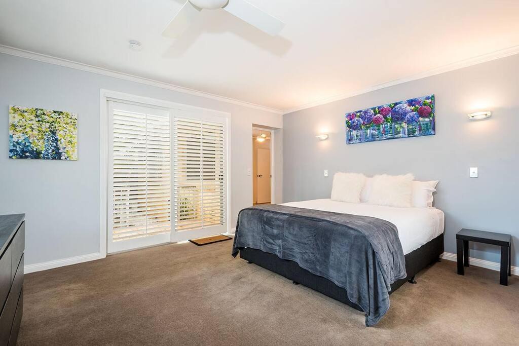 Photo of Bedroom in Burleigh Heads